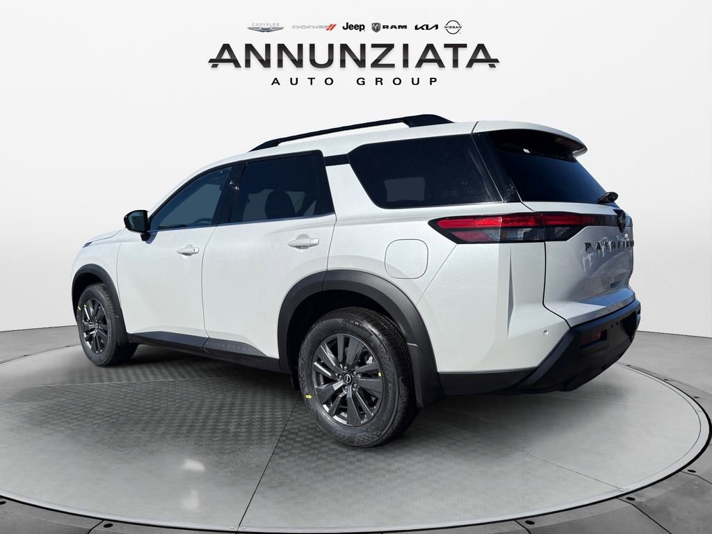 New 2026 Nissan Pathfinder SV image 3