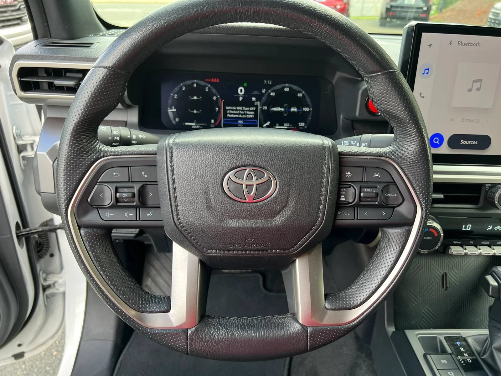 Used 2025 Toyota Tacoma TRD Off-Road AWD/4WD image 13
