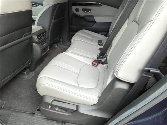 Certified 2025 Honda Pilot EX-L image 13