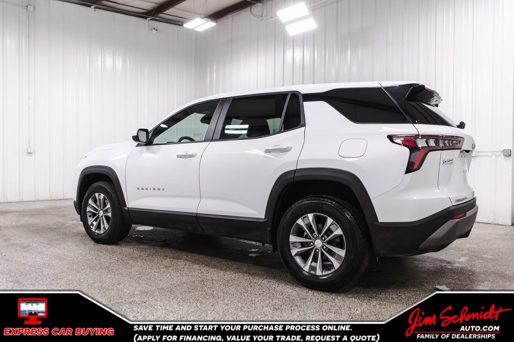 Used 2025 Chevrolet Equinox LT image 4