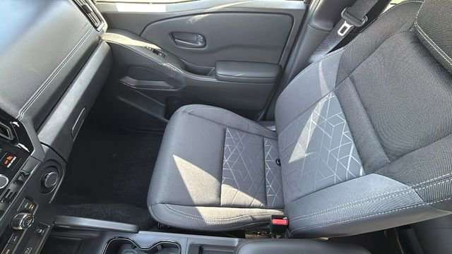 New 2026 Nissan Frontier SV w/ Tow Package image 12