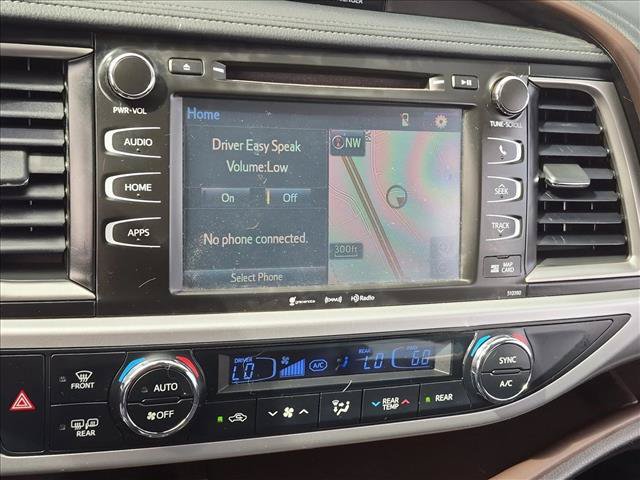 Used 2019 Toyota Highlander XLE FWD image 13