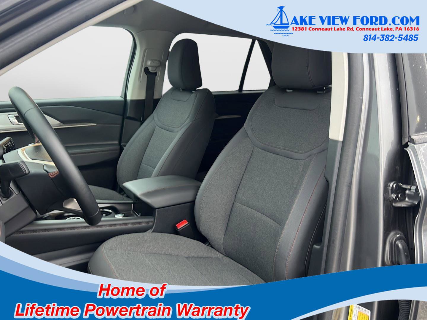 Used 2025 Ford Explorer Active image 18