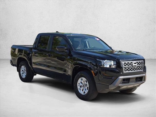 Used 2024 Nissan Frontier SV RWD image 3