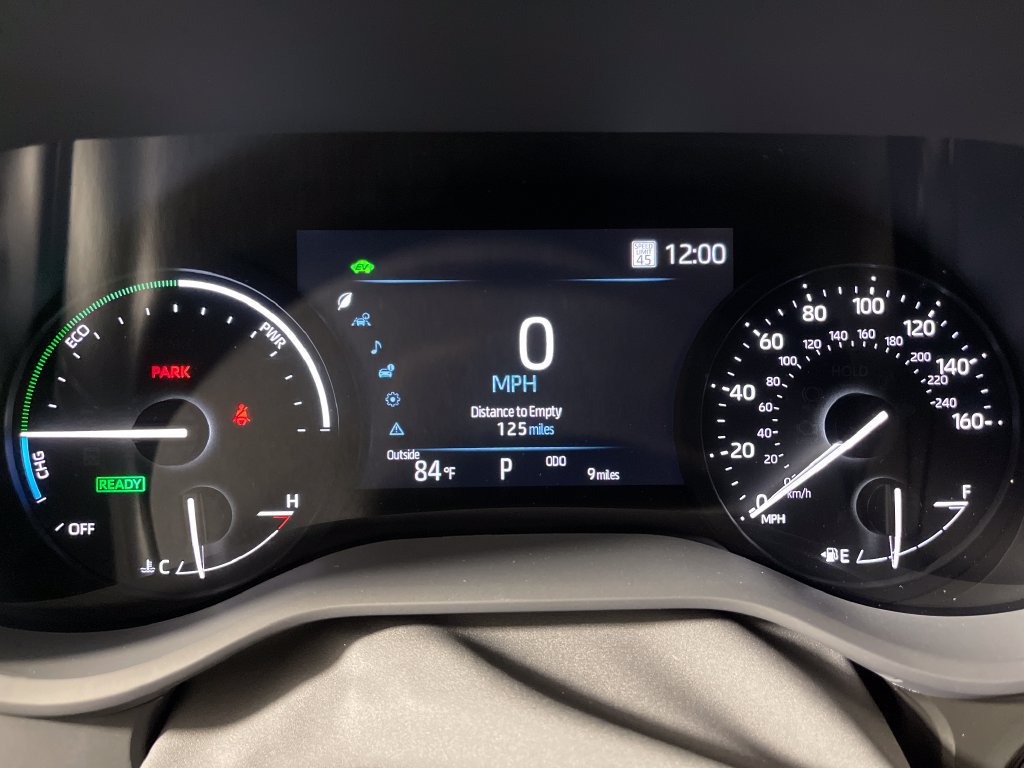 New 2026 Toyota Sienna LE FWD image 18
