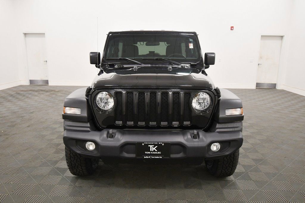 Used 2023 Jeep Wrangler Sport image 11