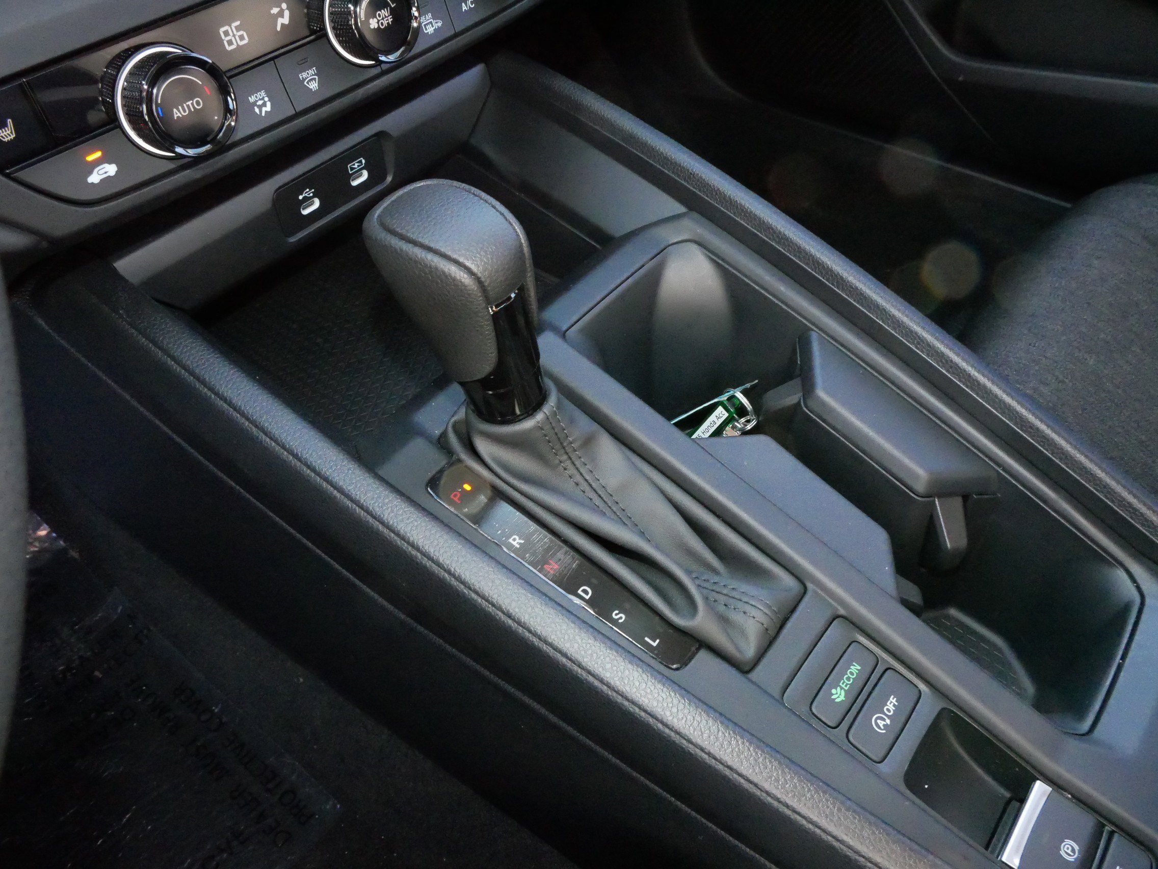 Certified 2025 Honda Accord SE image 24