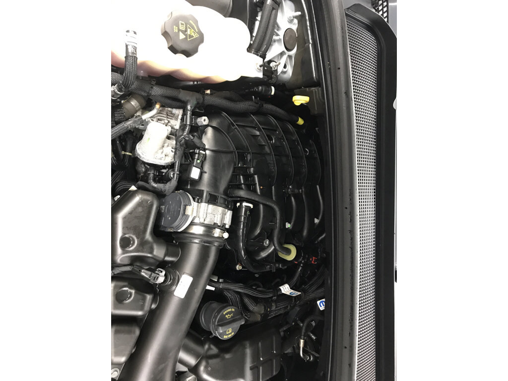 Used 2023 Jeep Grand Cherokee Limited w/ Luxury Tech Group II image 19