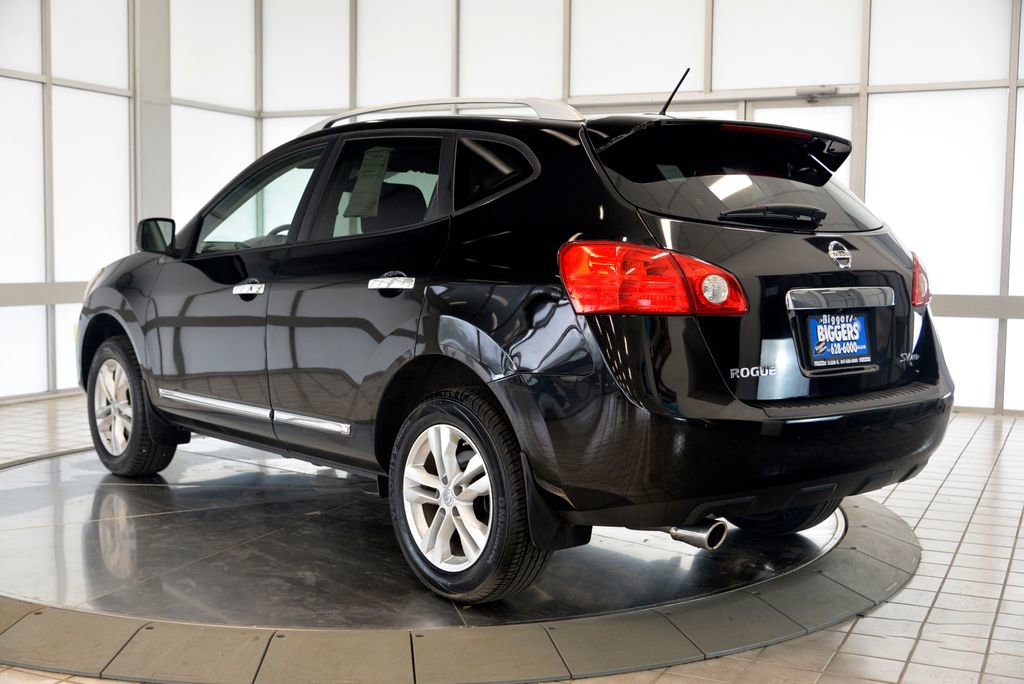 Used 2012 Nissan Rogue SV AWD/4WD image 6