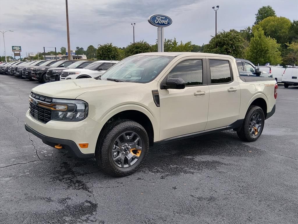 Certified 2024 Ford Maverick Tremor w/ Tremor Off-Road Package AWD/4WD image 8
