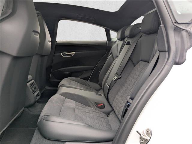 New 2026 Audi S e-tron GT Prestige image 17