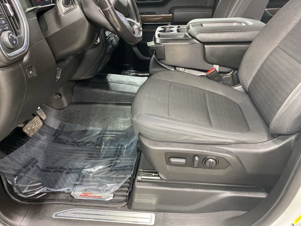 Certified 2021 Chevrolet Silverado 1500 RST AWD/4WD image 37