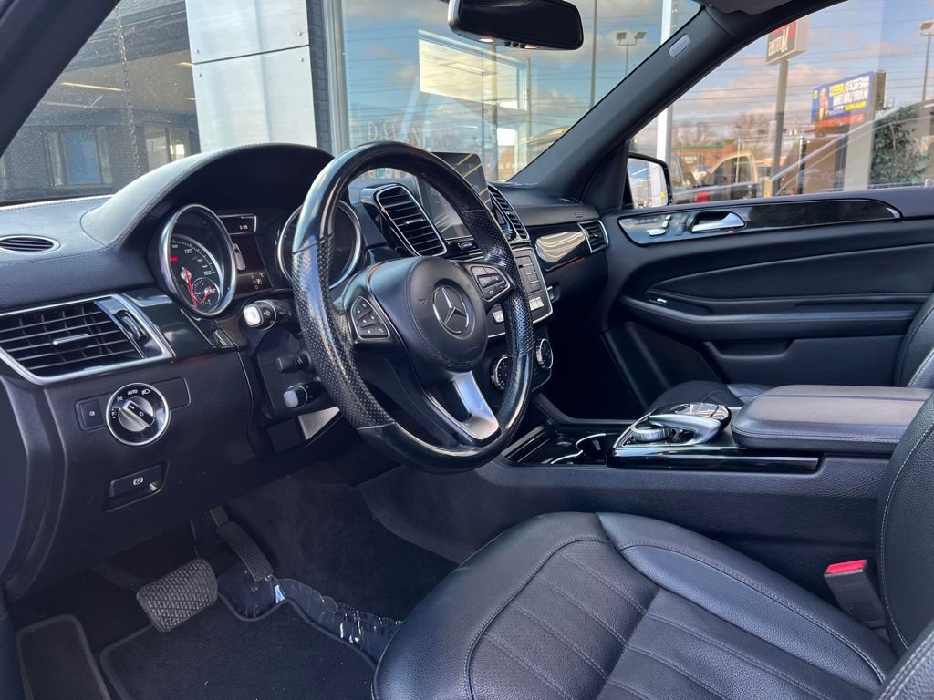 Used 2019 Mercedes-Benz GLS 450 4MATIC image 34