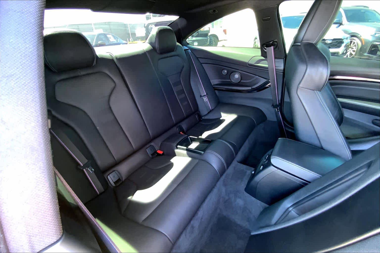 Used 2020 BMW M4 Coupe w/ Competition Package RWD image 19