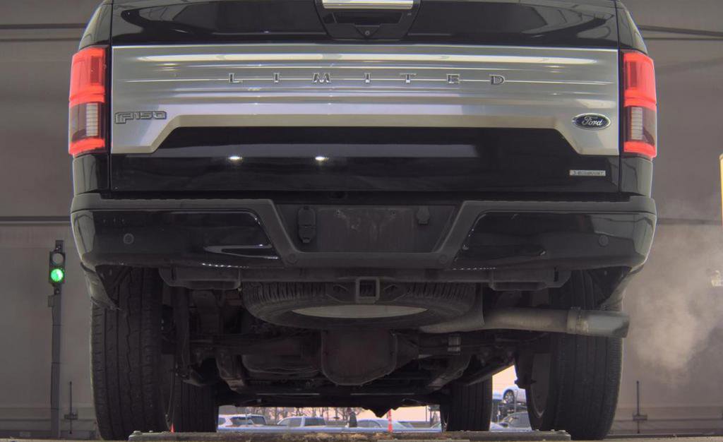 Used 2018 Ford F150 Limited w/ Trailer Tow Package image 7