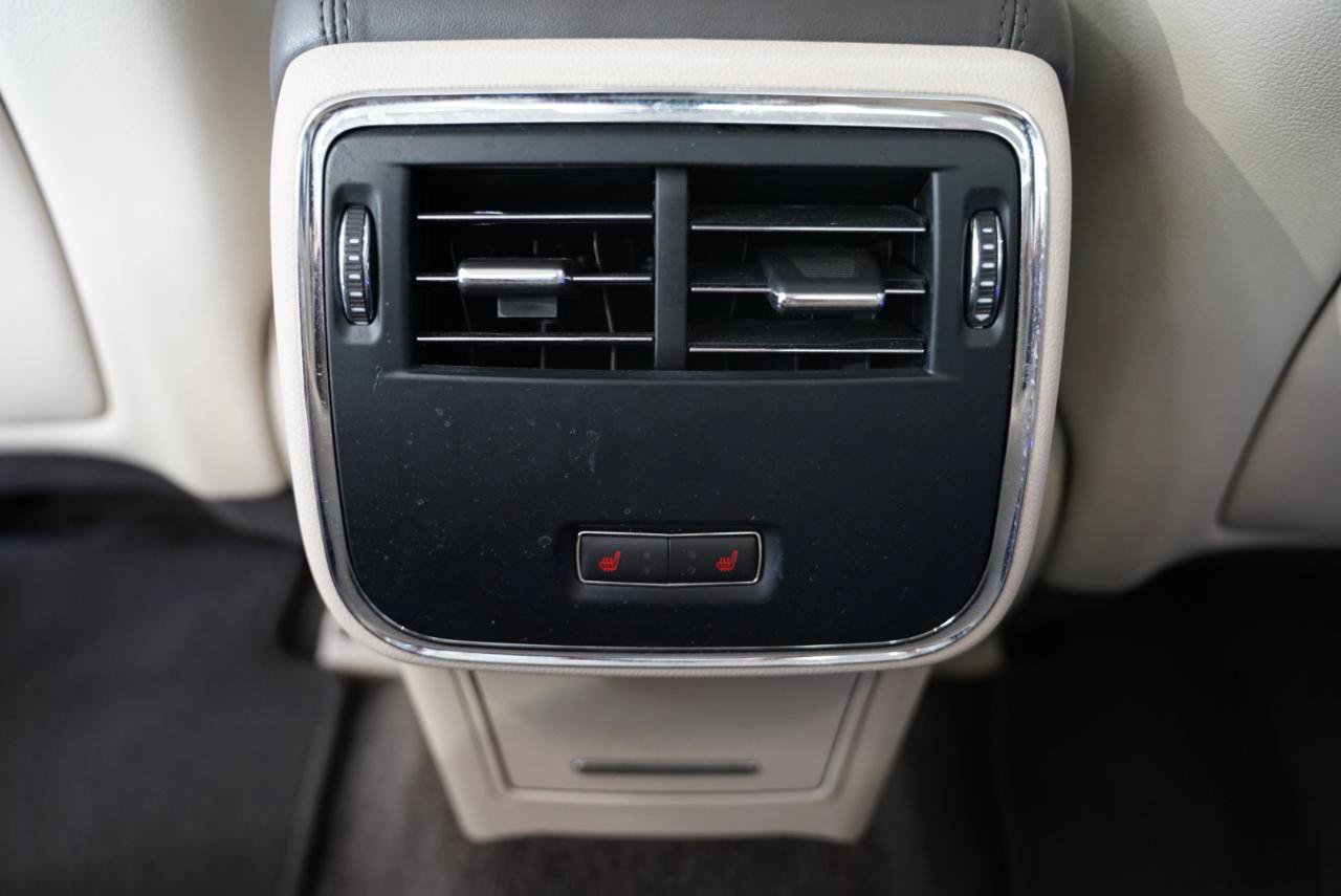 Used 2018 Lincoln Continental Select w/ Continental Climate Package FWD image 31