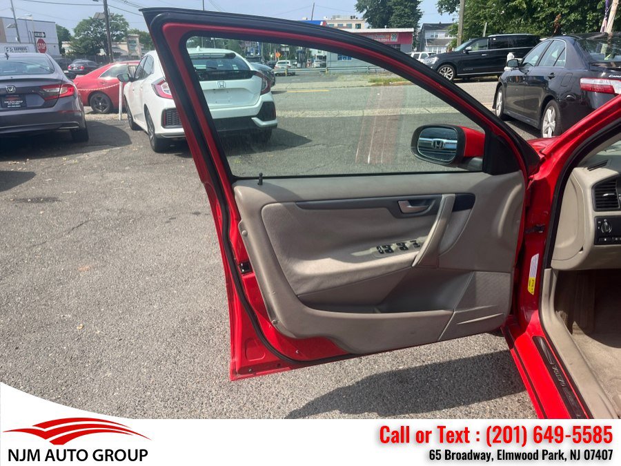 Used 2007 Volvo S60 2.5T FWD image 16