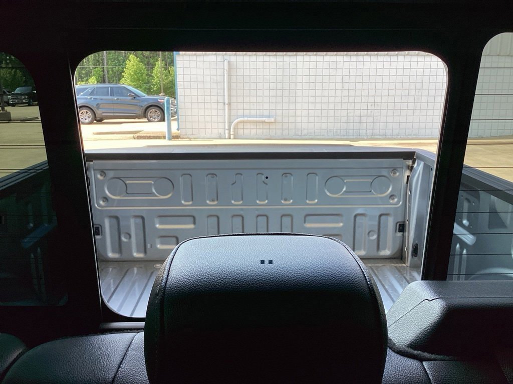 New 2025 Ford F150 Lariat w/ Equipment Group 501A Mid image 72