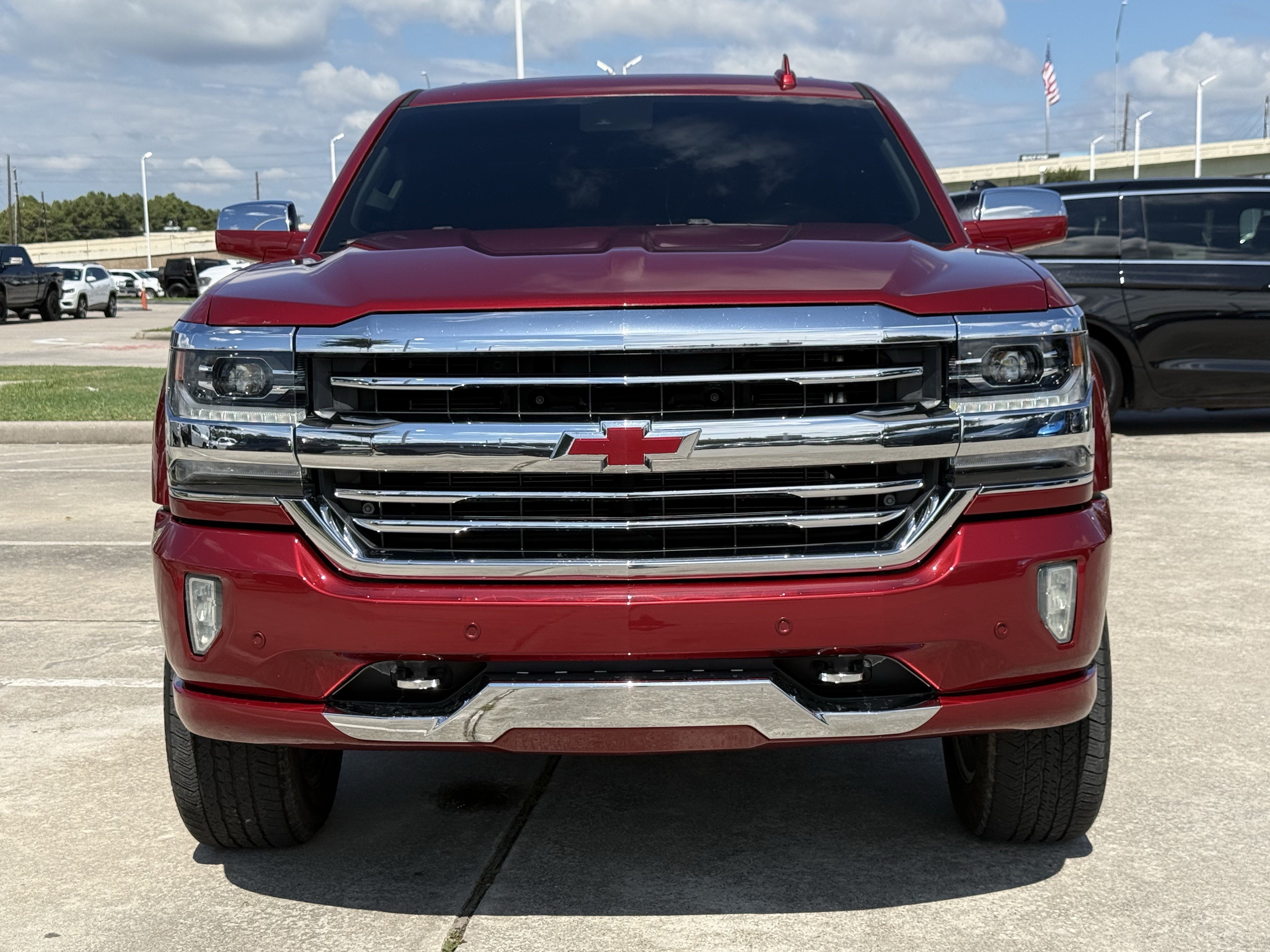 Used 2018 Chevrolet Silverado 1500 High Country AWD/4WD image 10