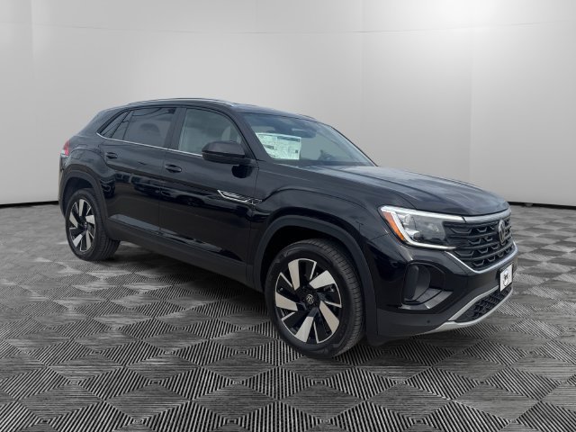 New 2026 Volkswagen Atlas Cross Sport SE FWD image 7