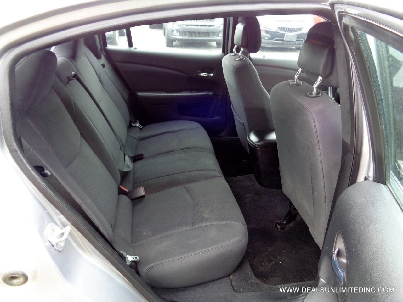 Used 2014 Chrysler 200 LX image 13