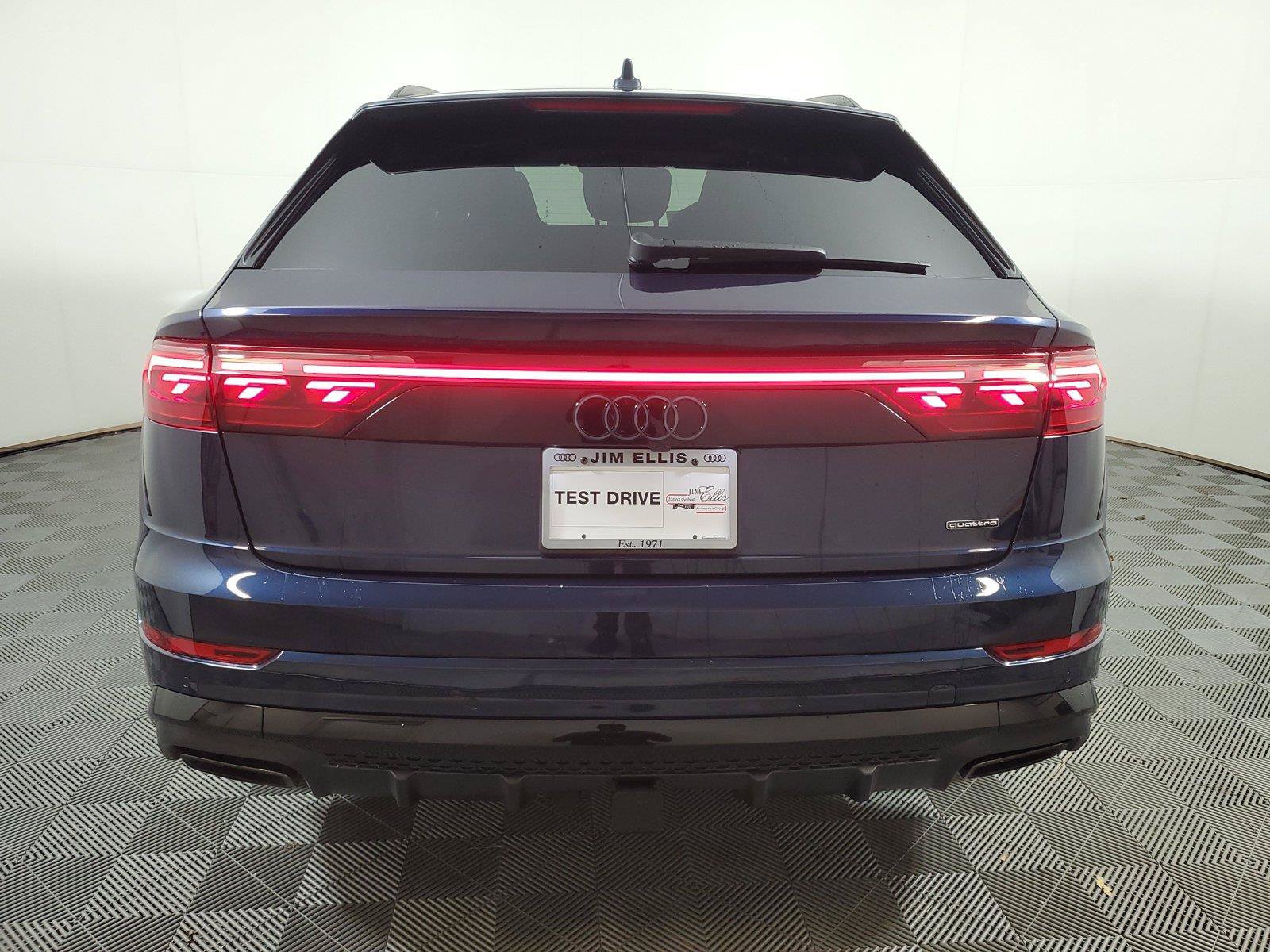 New 2027 Audi Q8 Prestige AWD/4WD image 5