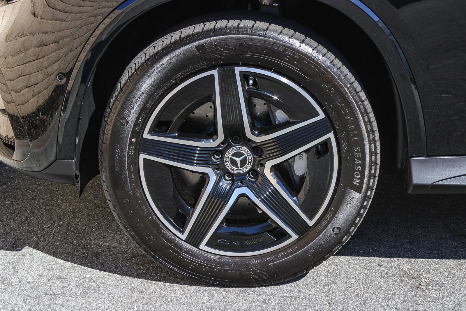 Certified 2026 Mercedes-Benz GLC 300 4MATIC image 12