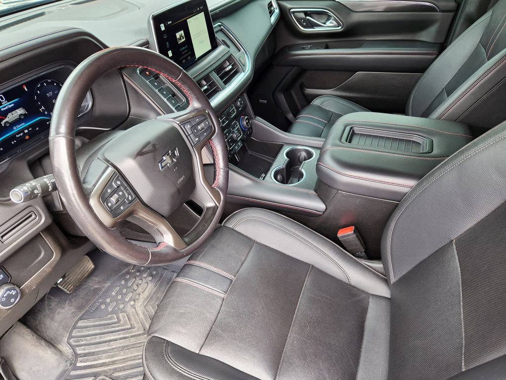 Used 2022 Chevrolet Tahoe RST w/ Luxury Package AWD/4WD image 7