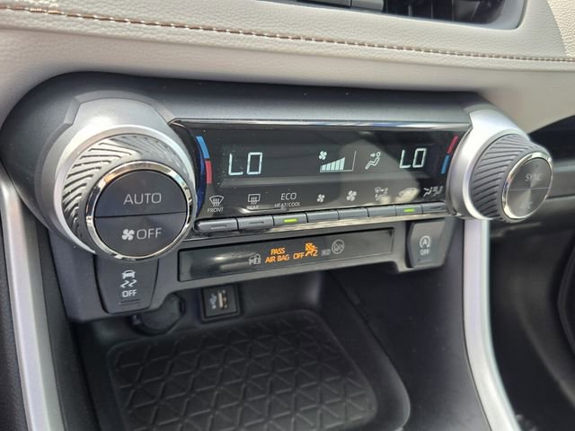 Used 2024 Toyota RAV4 XLE Premium FWD image 20