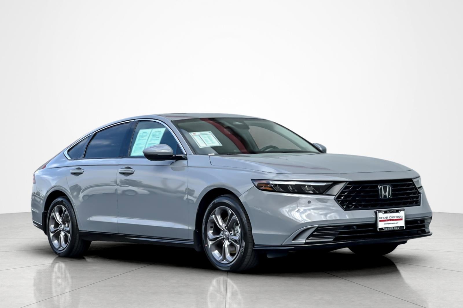 Used 2024 Honda Accord EX-L image 7