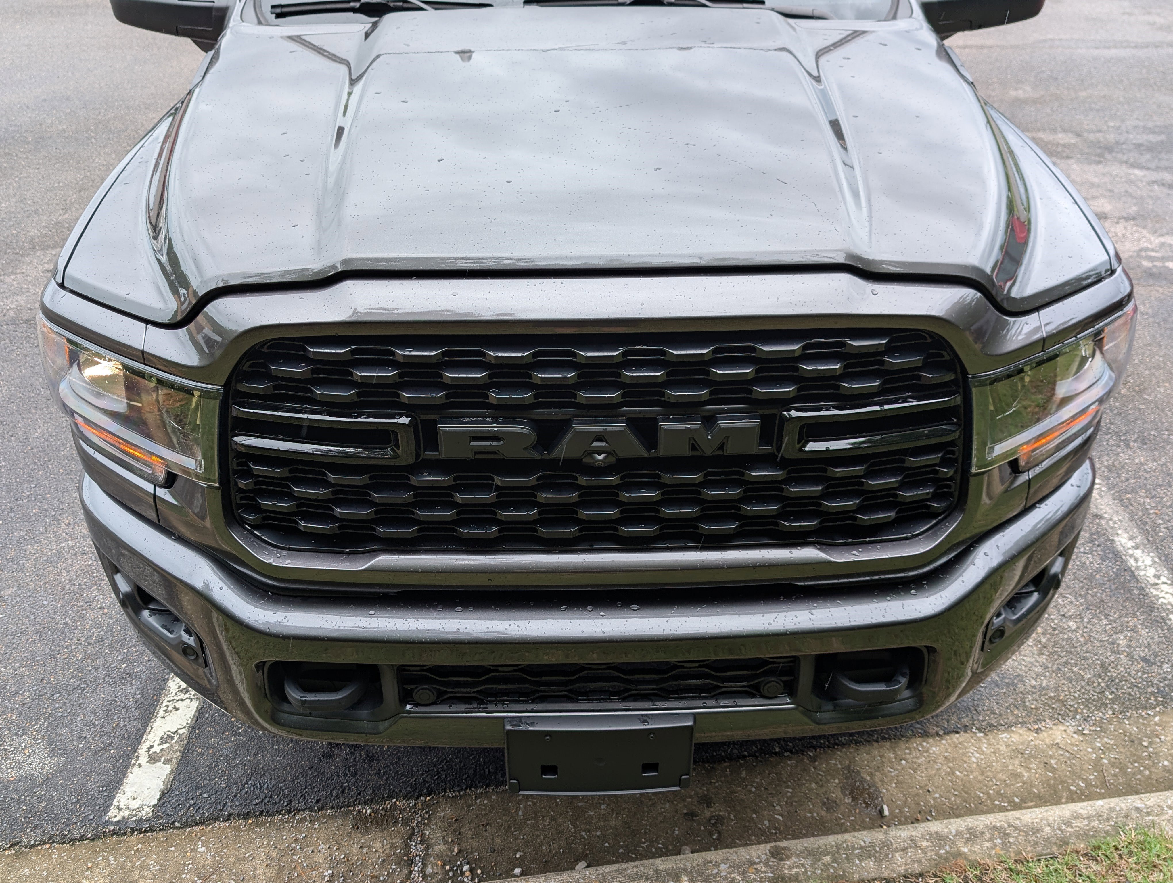 Used 2024 RAM 2500 Big Horn w/ Night Edition AWD/4WD image 12
