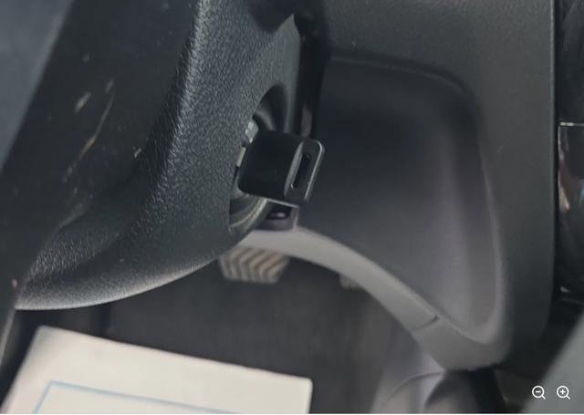 Used 2019 Nissan Rogue S image 6