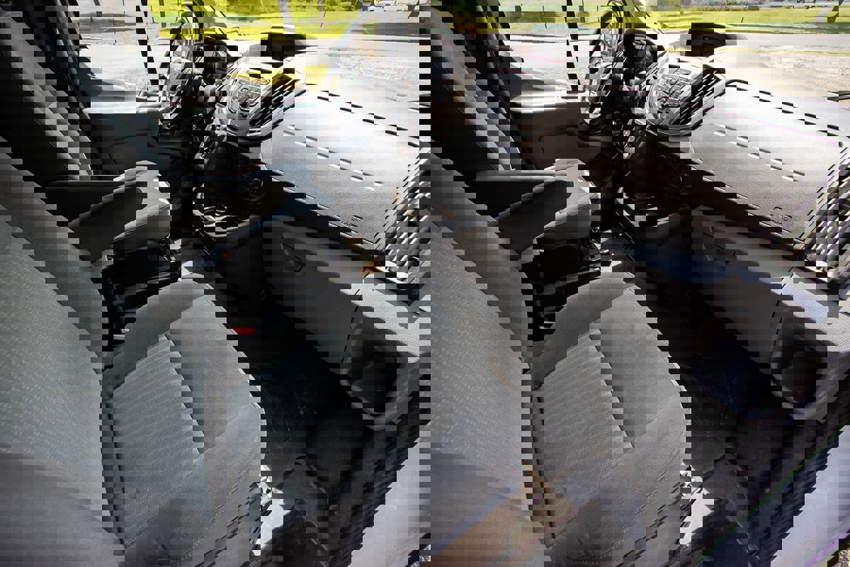 Used 2017 Ford Transit 250 130 Low Roof image 20