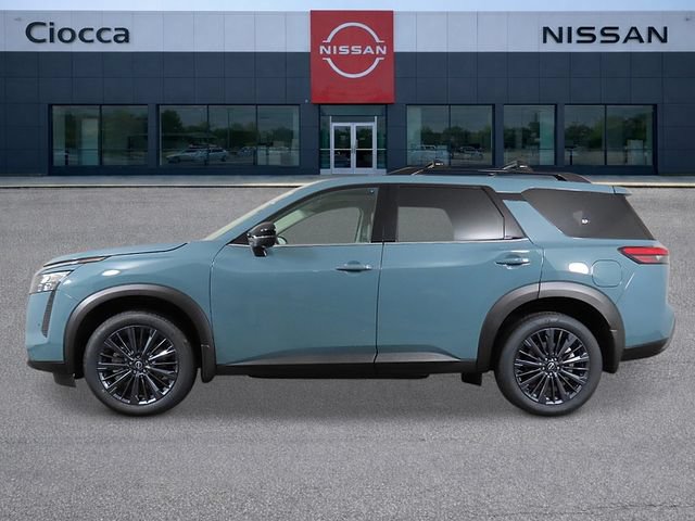 New 2026 Nissan Pathfinder SL w/ SL Premium Package AWD/4WD image 2