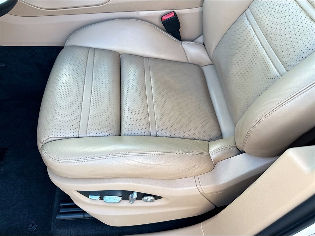 Used 2020 Porsche Cayenne image 21