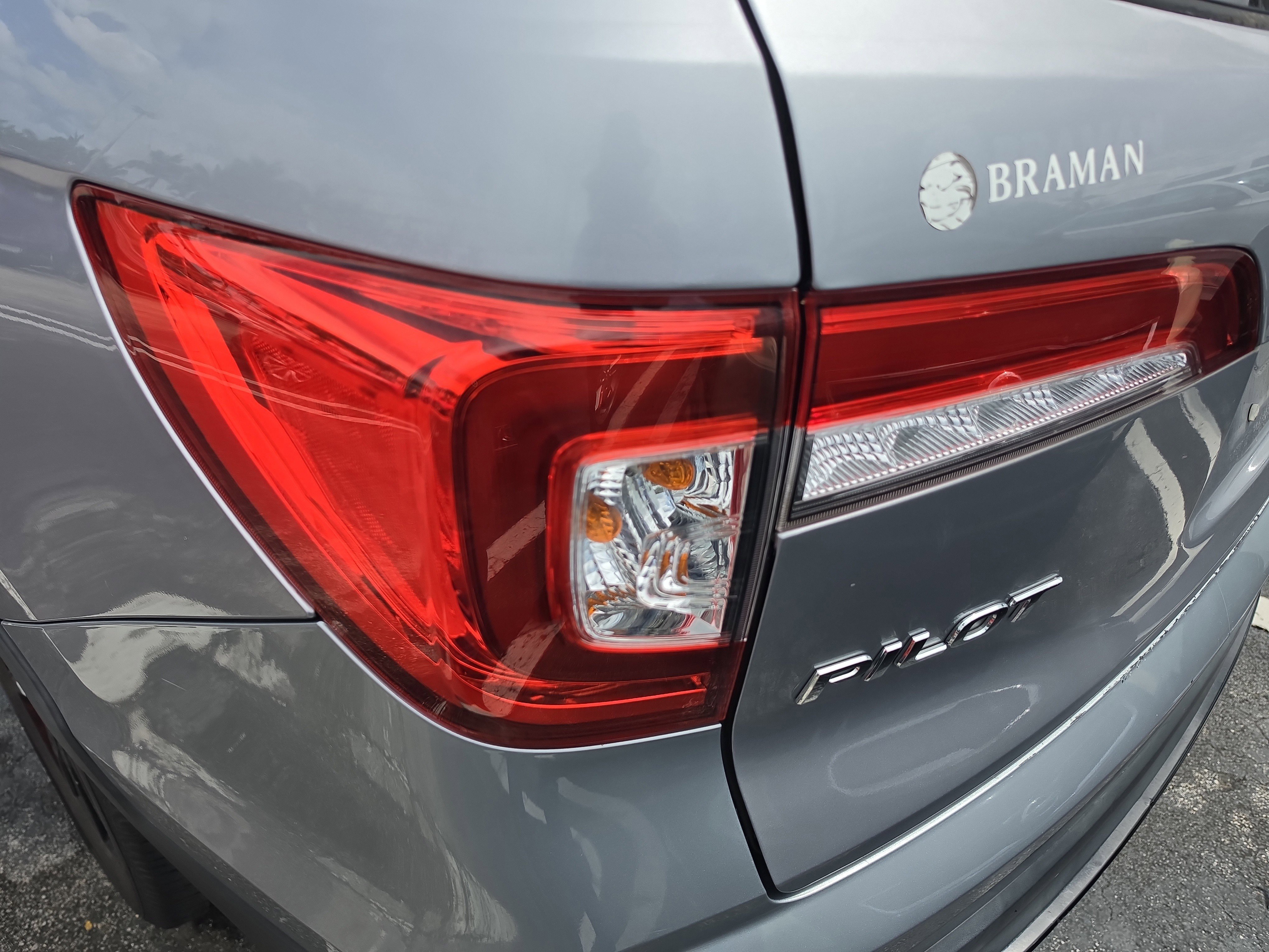 Certified 2021 Honda Pilot Special Edition image 7