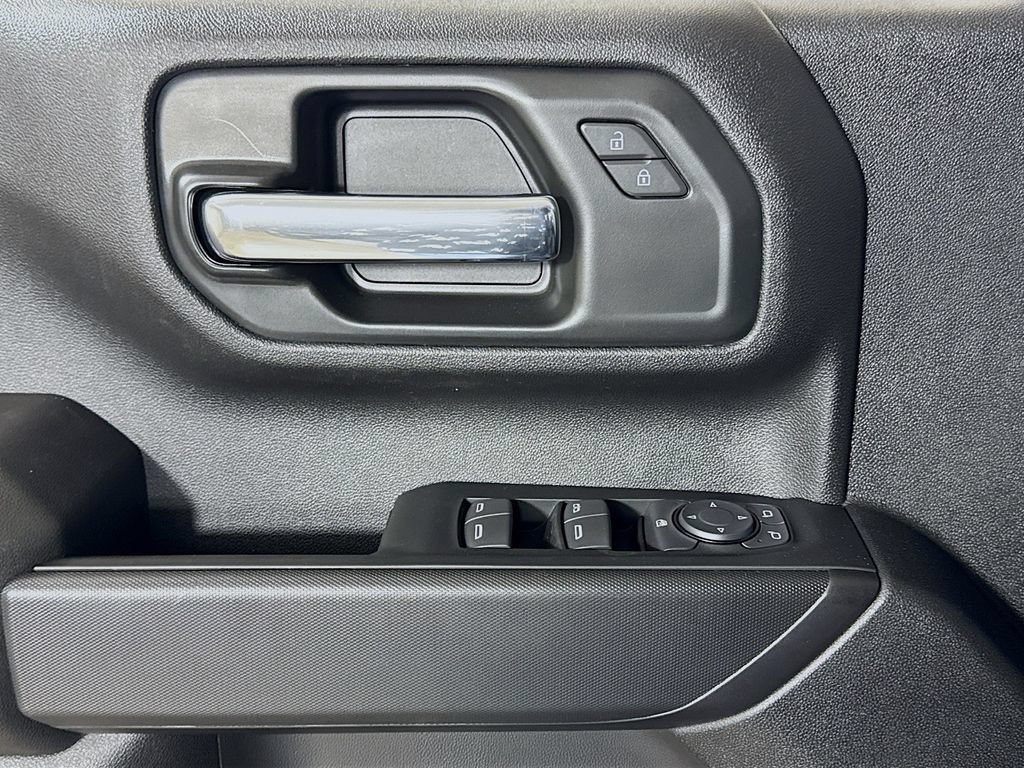 New 2026 Chevrolet Silverado 2500 Custom w/ Custom Convenience Package AWD/4WD image 16