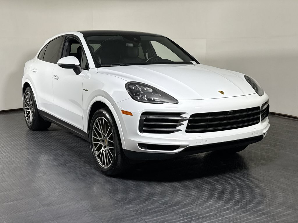 Certified 2023 Porsche Cayenne Platinum Edition AWD/4WD image 9