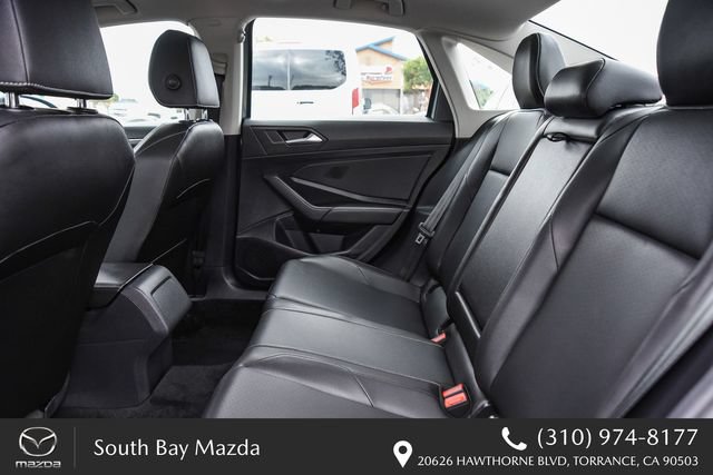 Used 2019 Volkswagen Jetta SEL FWD image 18