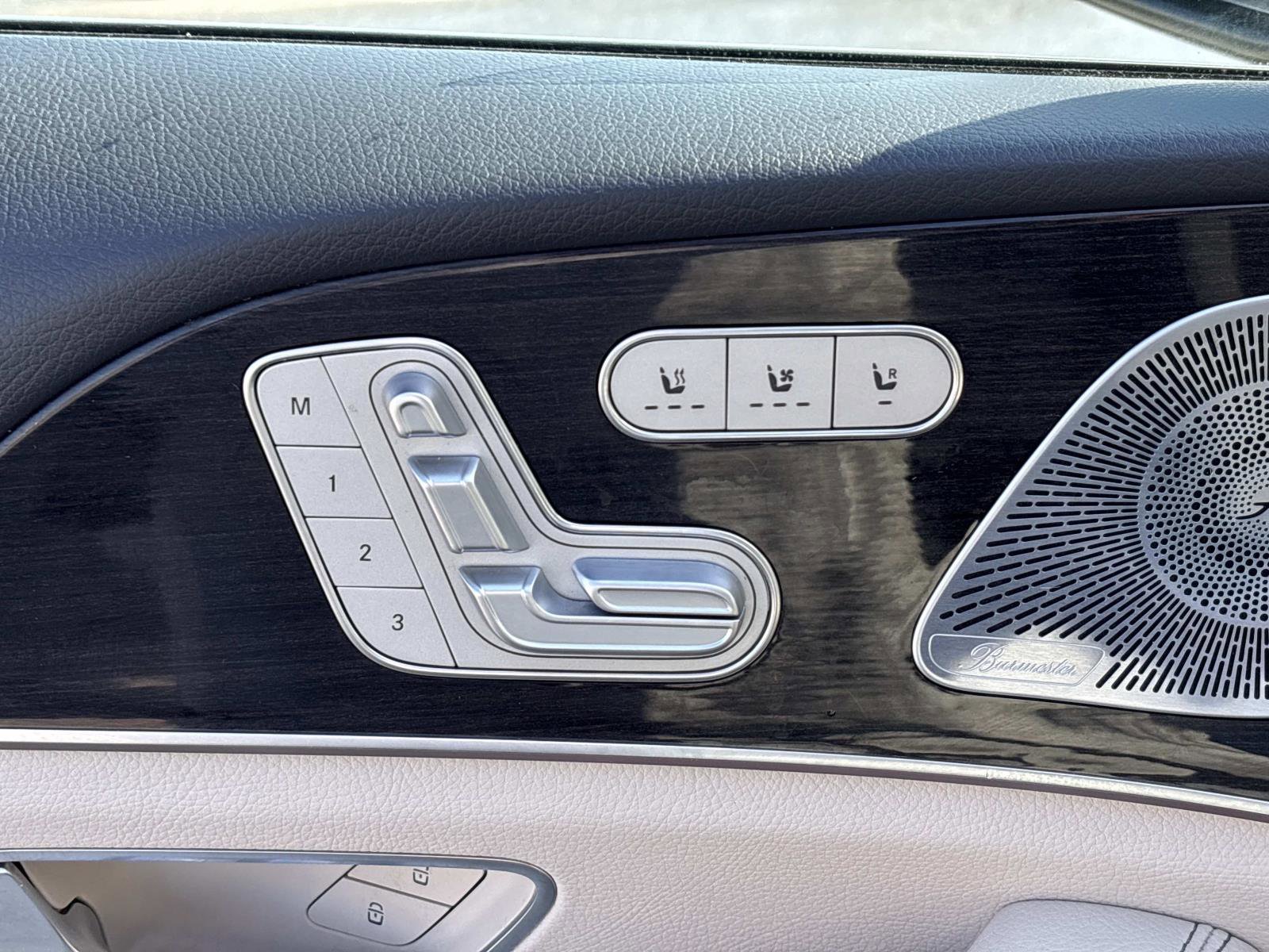 Used 2020 Mercedes-Benz GLS 450 4MATIC image 13