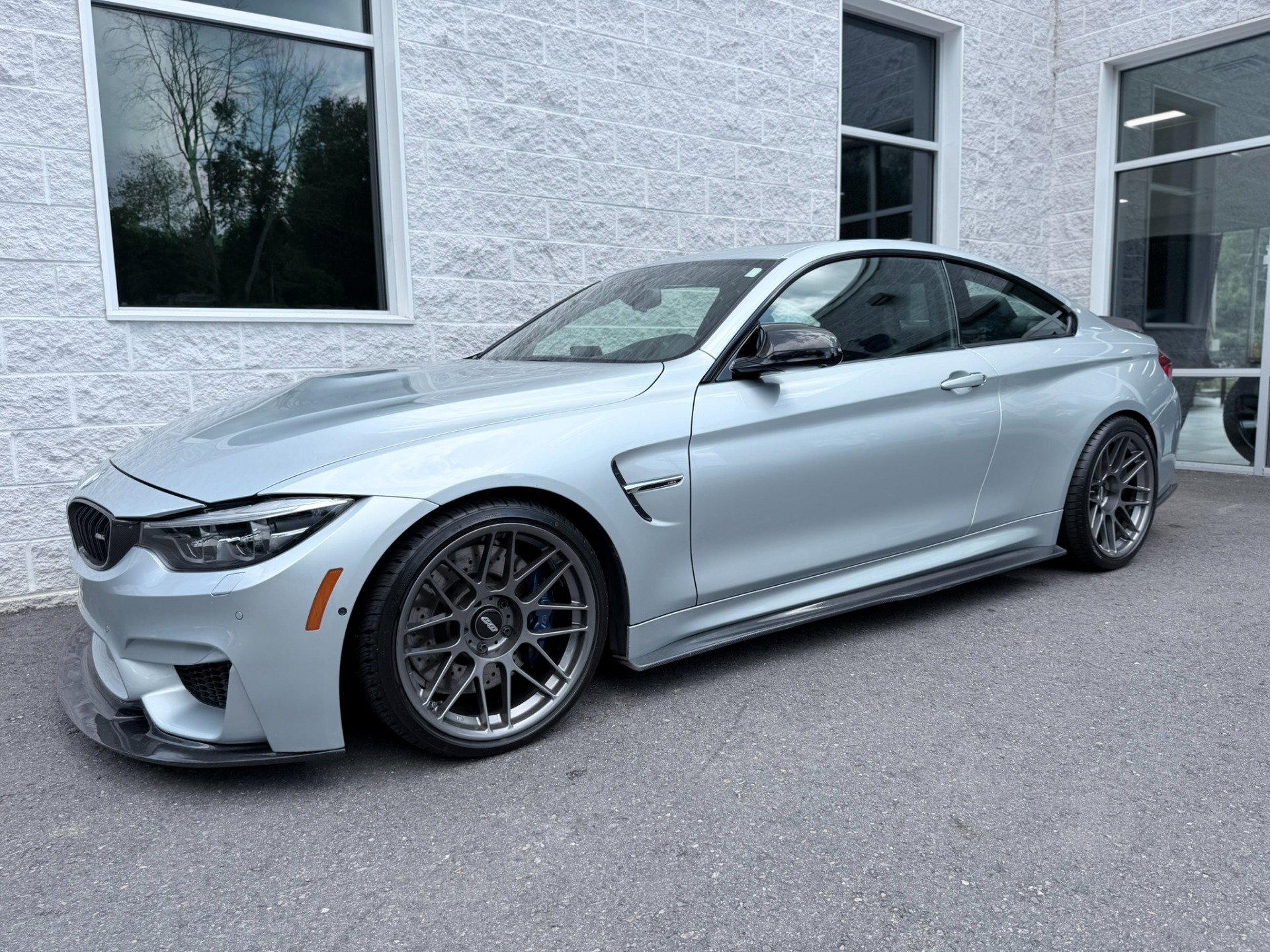 Used 2015 BMW M4 Coupe RWD image 3
