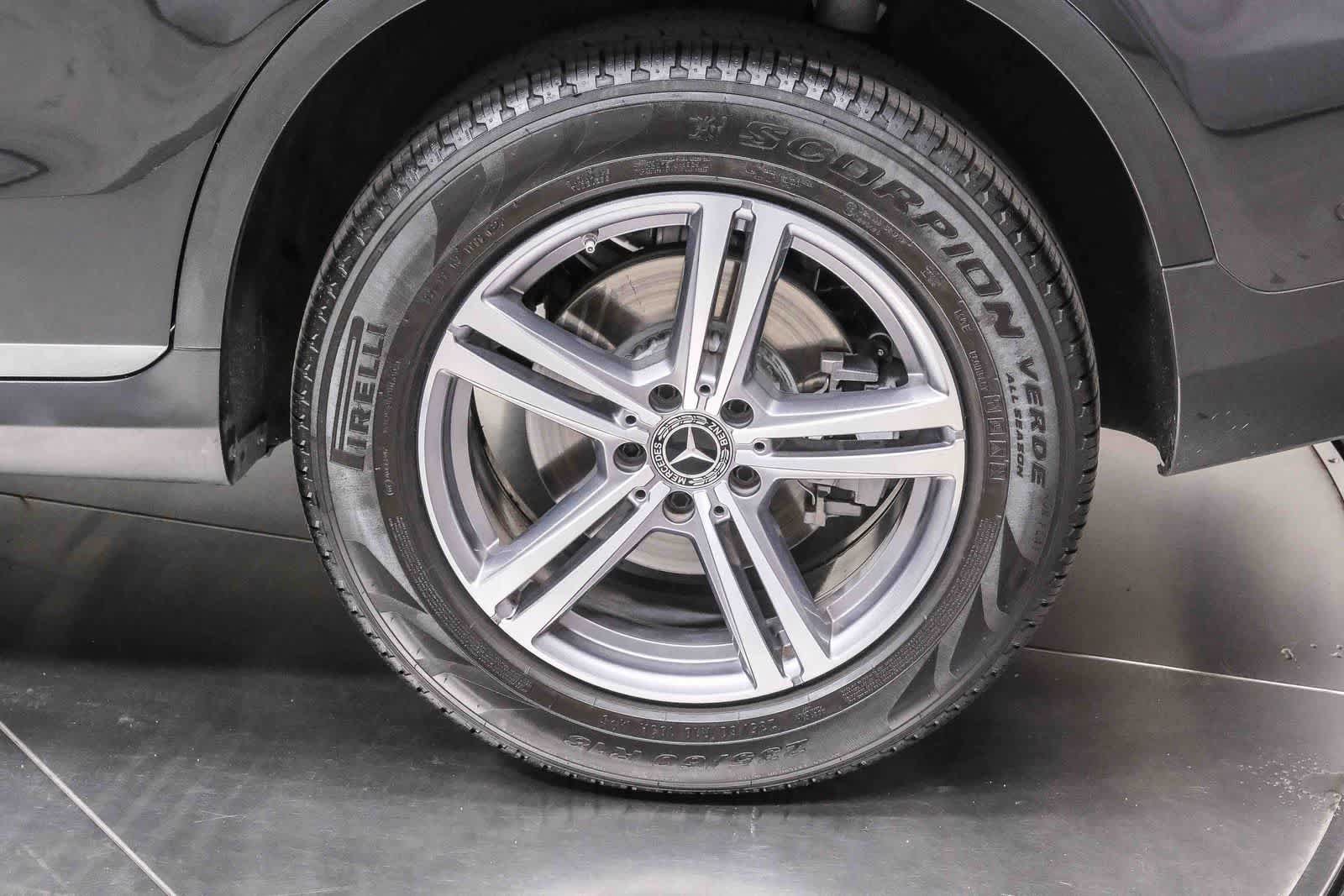 Certified 2022 Mercedes-Benz GLC 300 4MATIC image 9