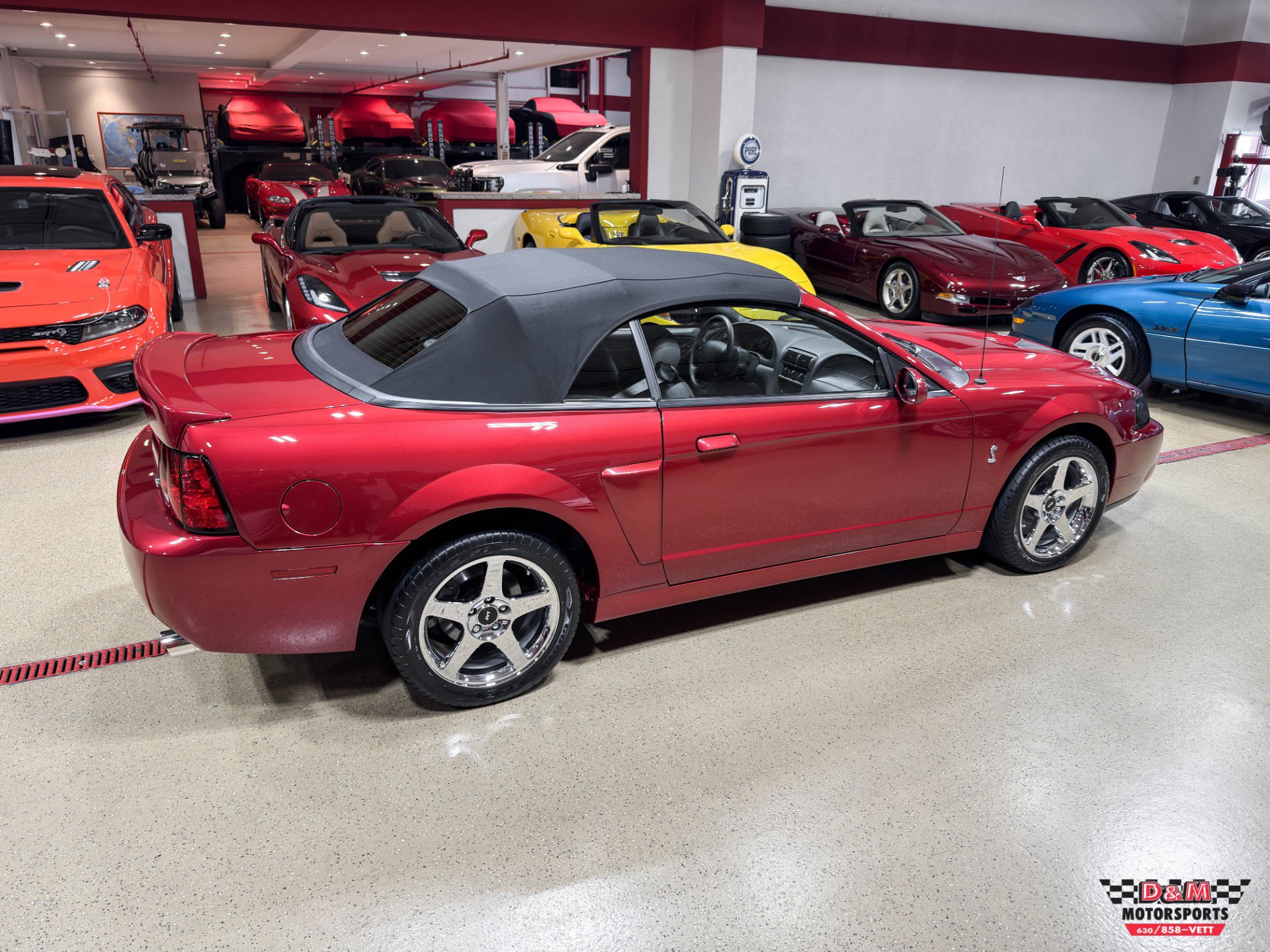 Used 2003 Ford Mustang Convertible image 49