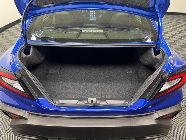 Used 2022 Subaru WRX Limited AWD/4WD image 8