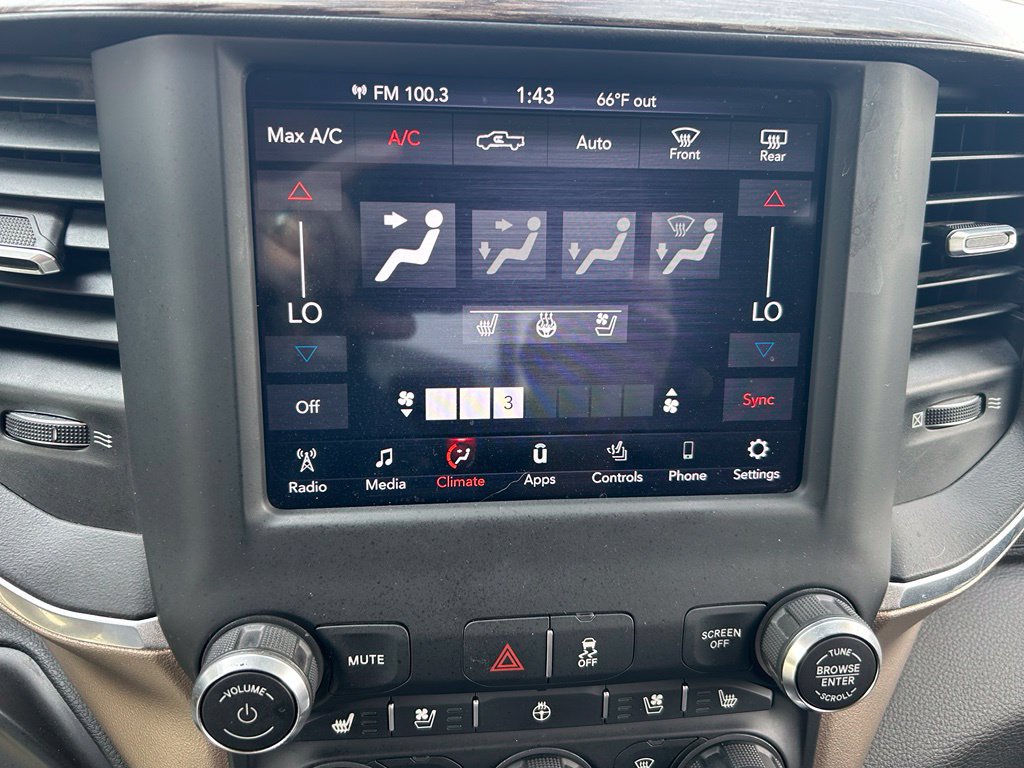 Used 2019 RAM 2500 Laramie AWD/4WD image 28