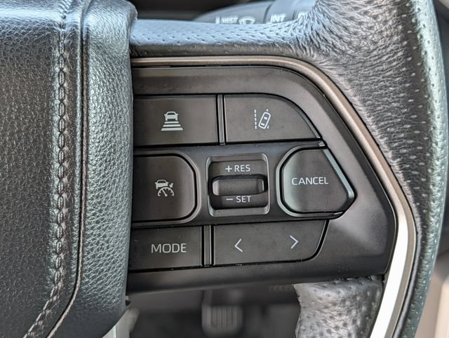 Used 2025 Toyota Sequoia SR5 AWD/4WD image 20