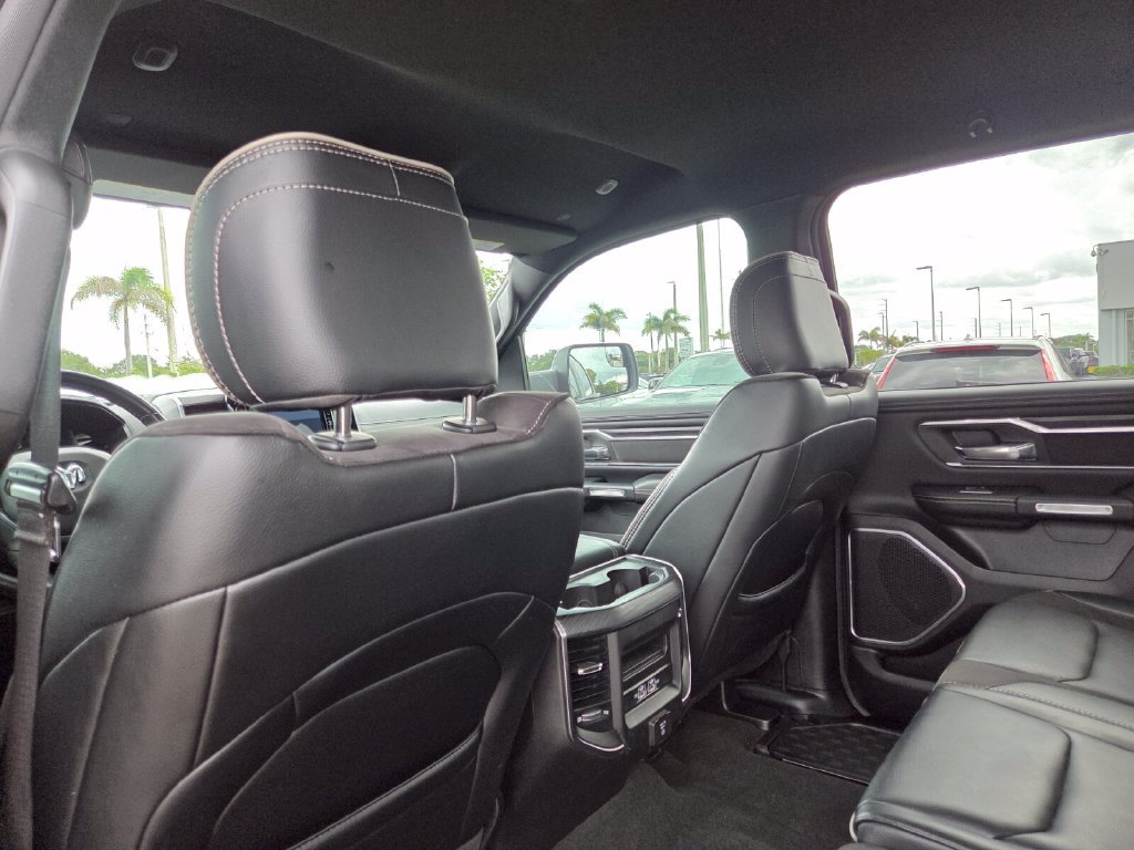 Used 2023 RAM 1500 Laramie AWD/4WD image 23
