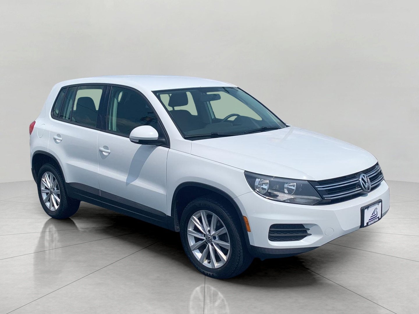Used 2017 Volkswagen Tiguan Limited w/ Alloy Wheels Package AWD/4WD video 1