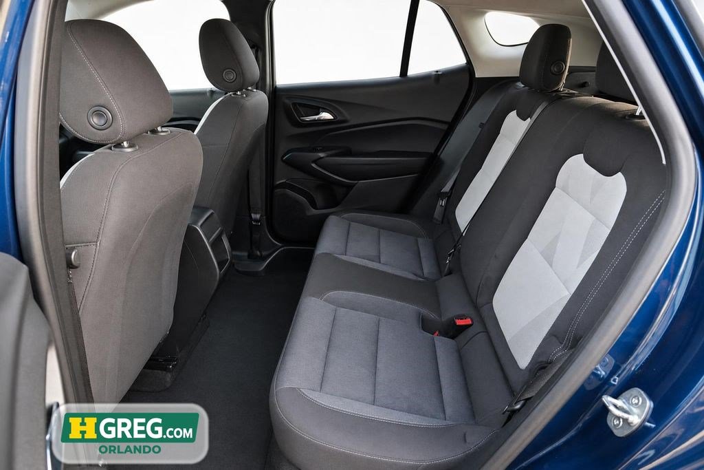Used 2024 Chevrolet Trax LS w/ Driver Confidence Package FWD image 16