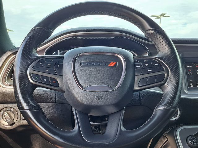 Used 2022 Dodge Challenger GT RWD image 10